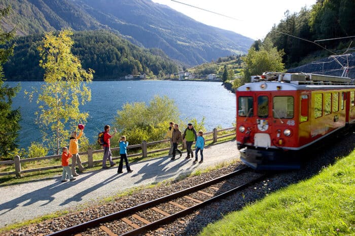 Trenino rosso lago